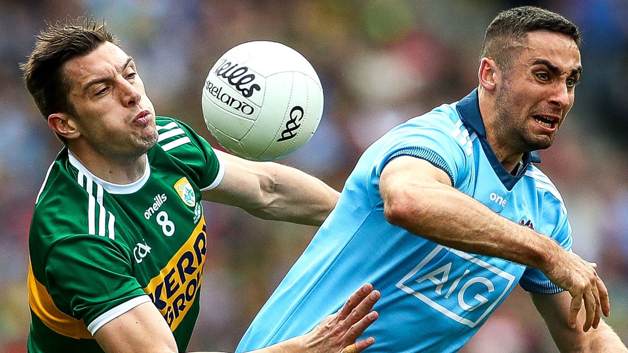 Kerry's David Moran battles with Dublin's James McCarthy