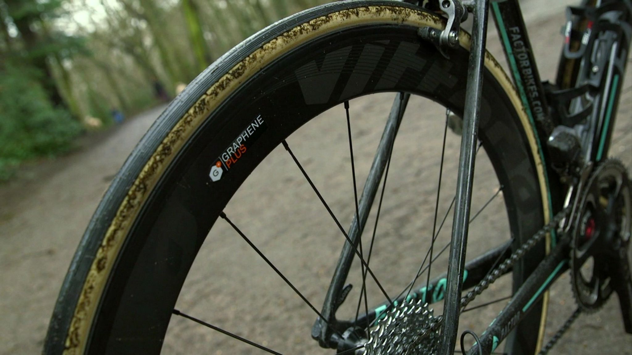 A bicycle tyre containing graphene