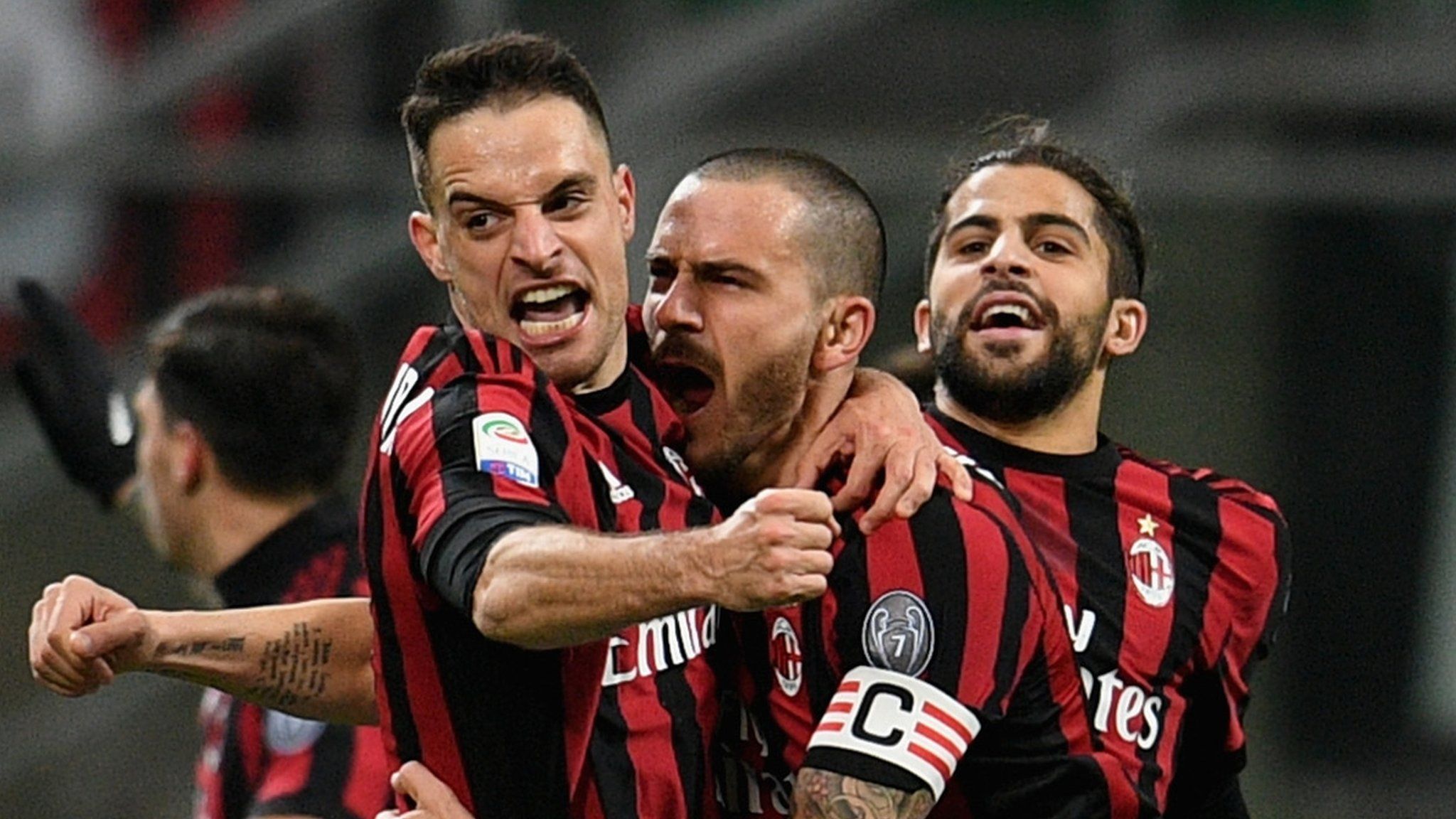 AC Milan 0-2 Arsenal (agg 0-2) - BBC Sport