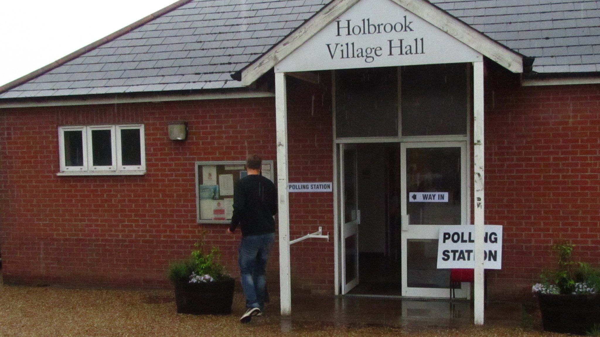 Polling at Holbrook Village Hall