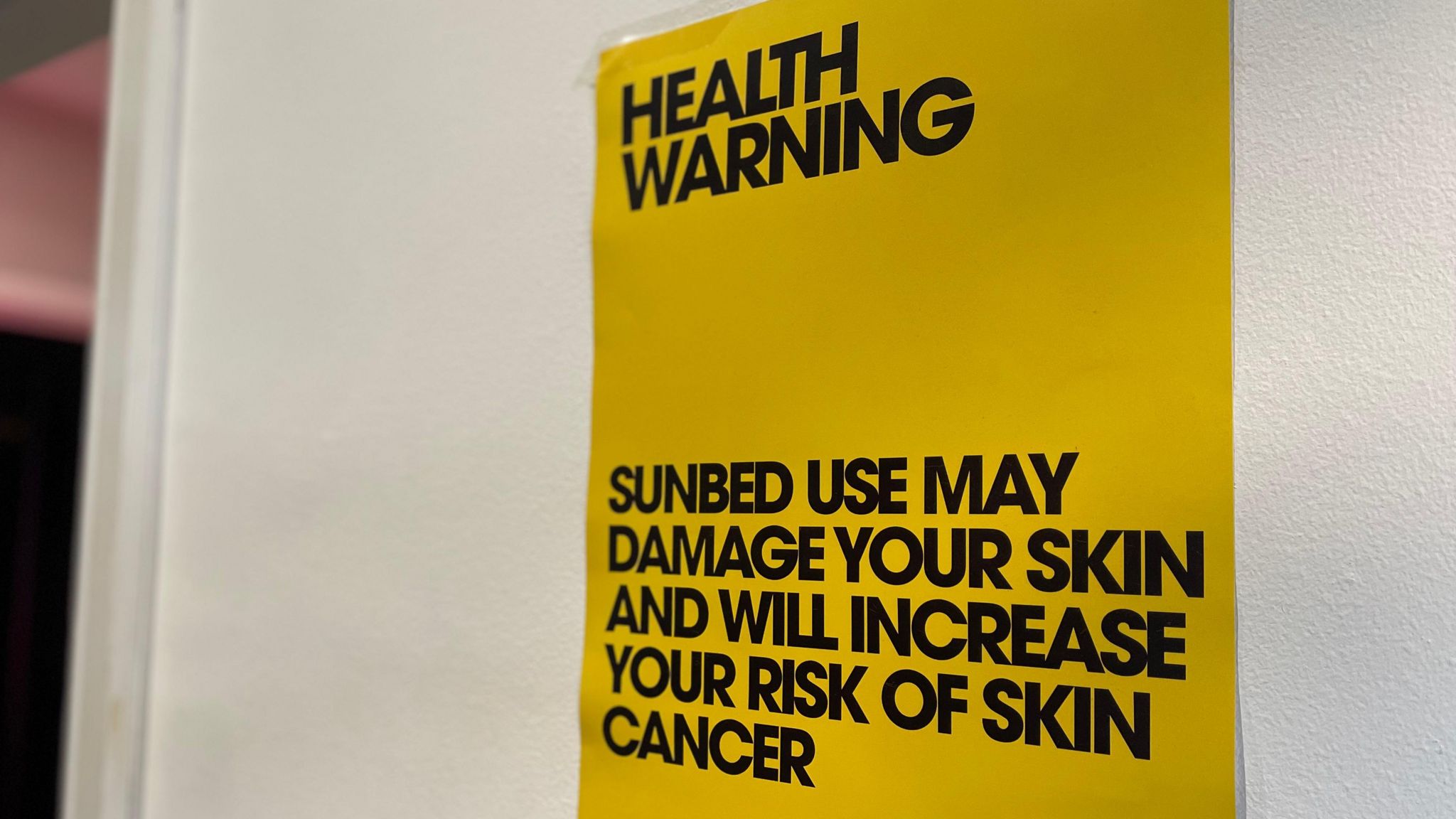 A sunbed warning sign at the Hare and Beauty salon in Ruskington, Lincolnshire