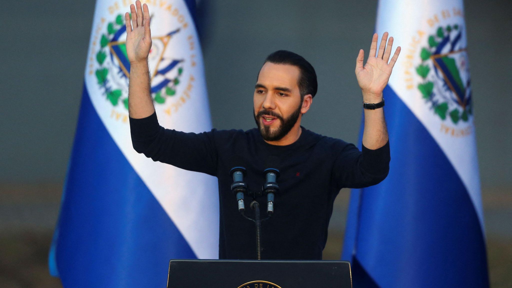 El Salvador's President Nayib Bukele waves during the inauguration ceremony of a data centre in Ciudad Acre