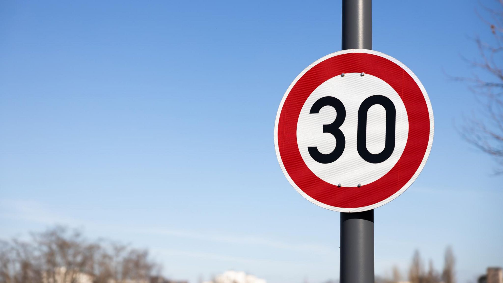 Jersey-wide Speed Limit Could Be Cut From 40mph To 30mph - BBC News