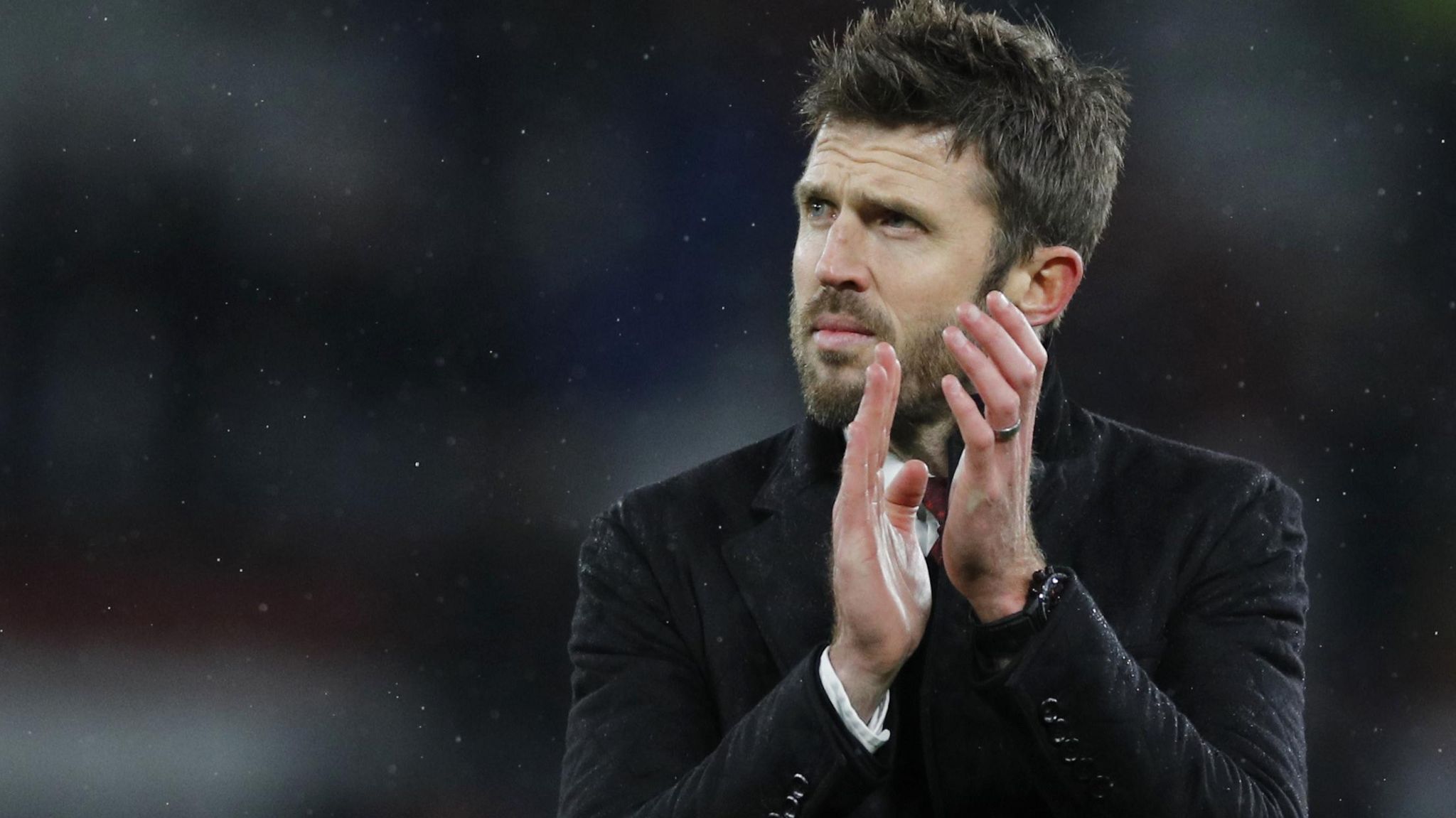 Manchester United: Carrick 'a classy player, a classy person' - BBC Sport