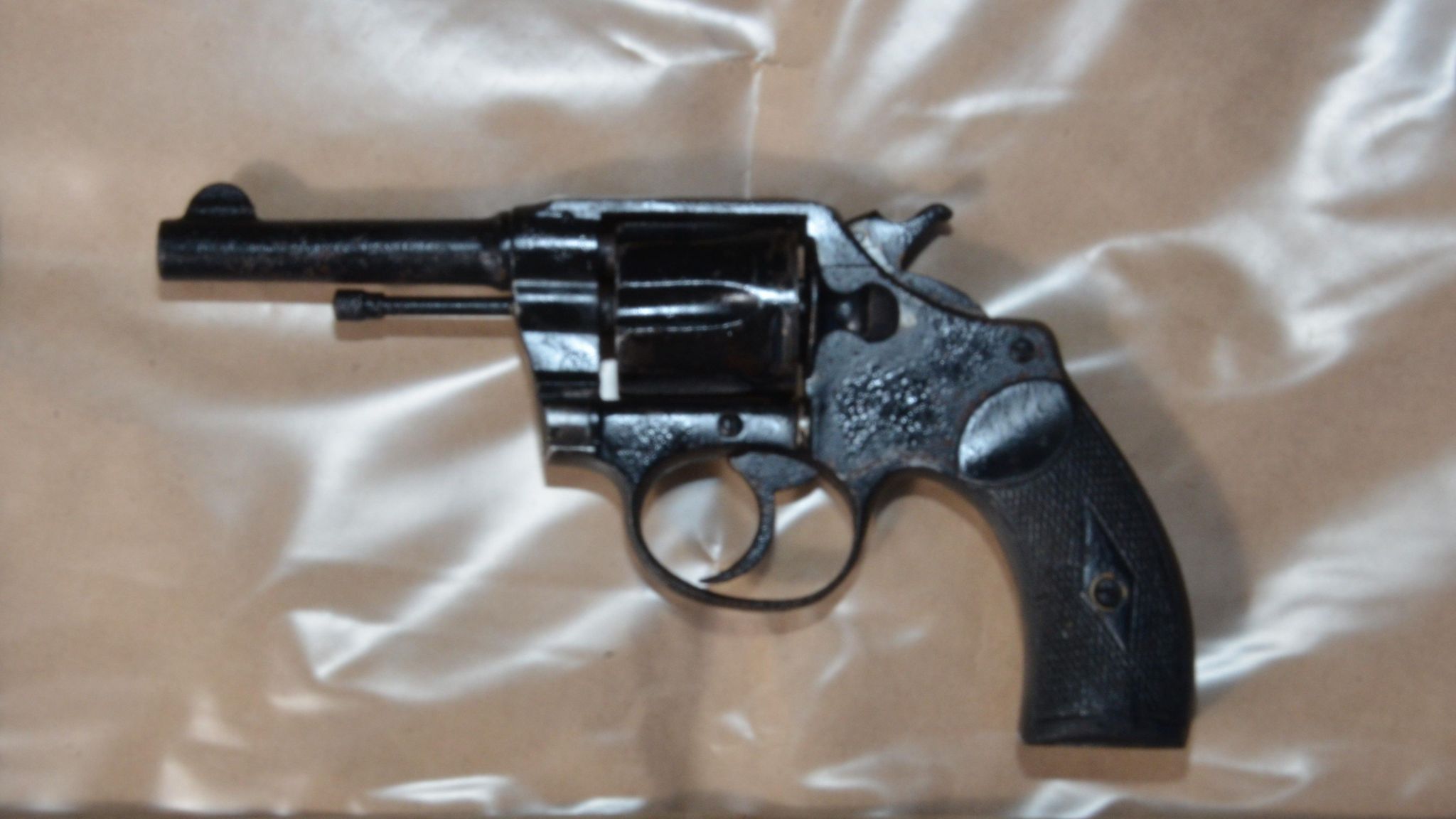 suspected gun found in derry