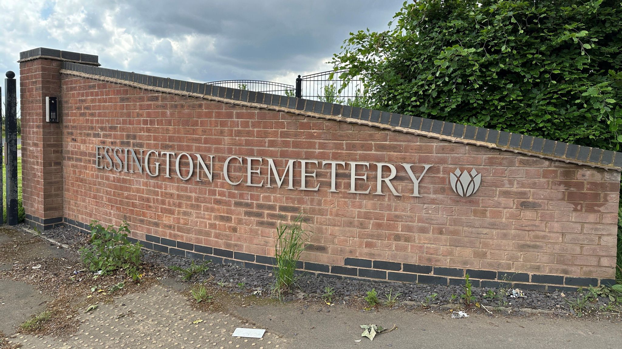 Entrance to Essington Cemetery