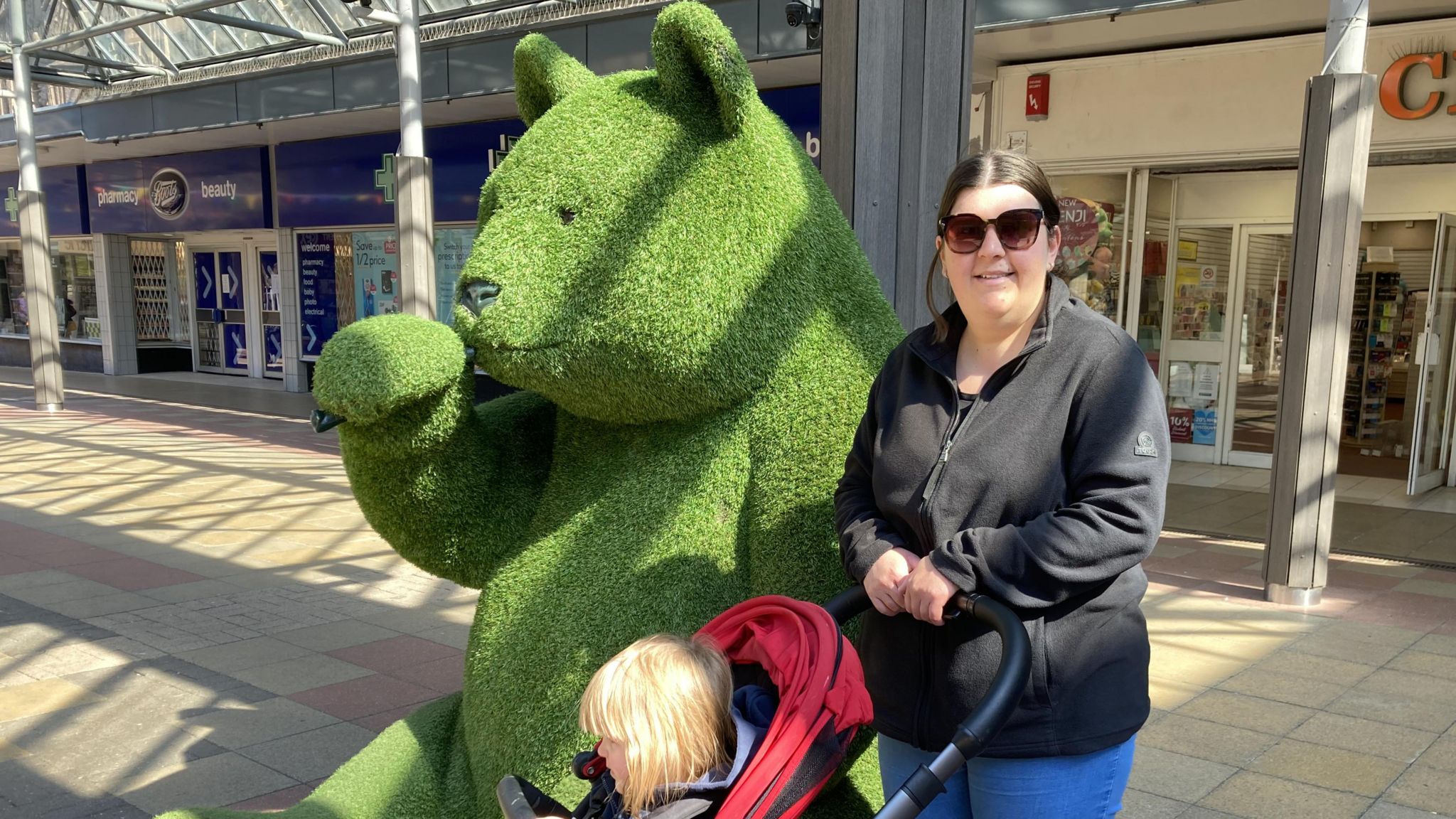 Shopper Laura Moore by the Hugley statue