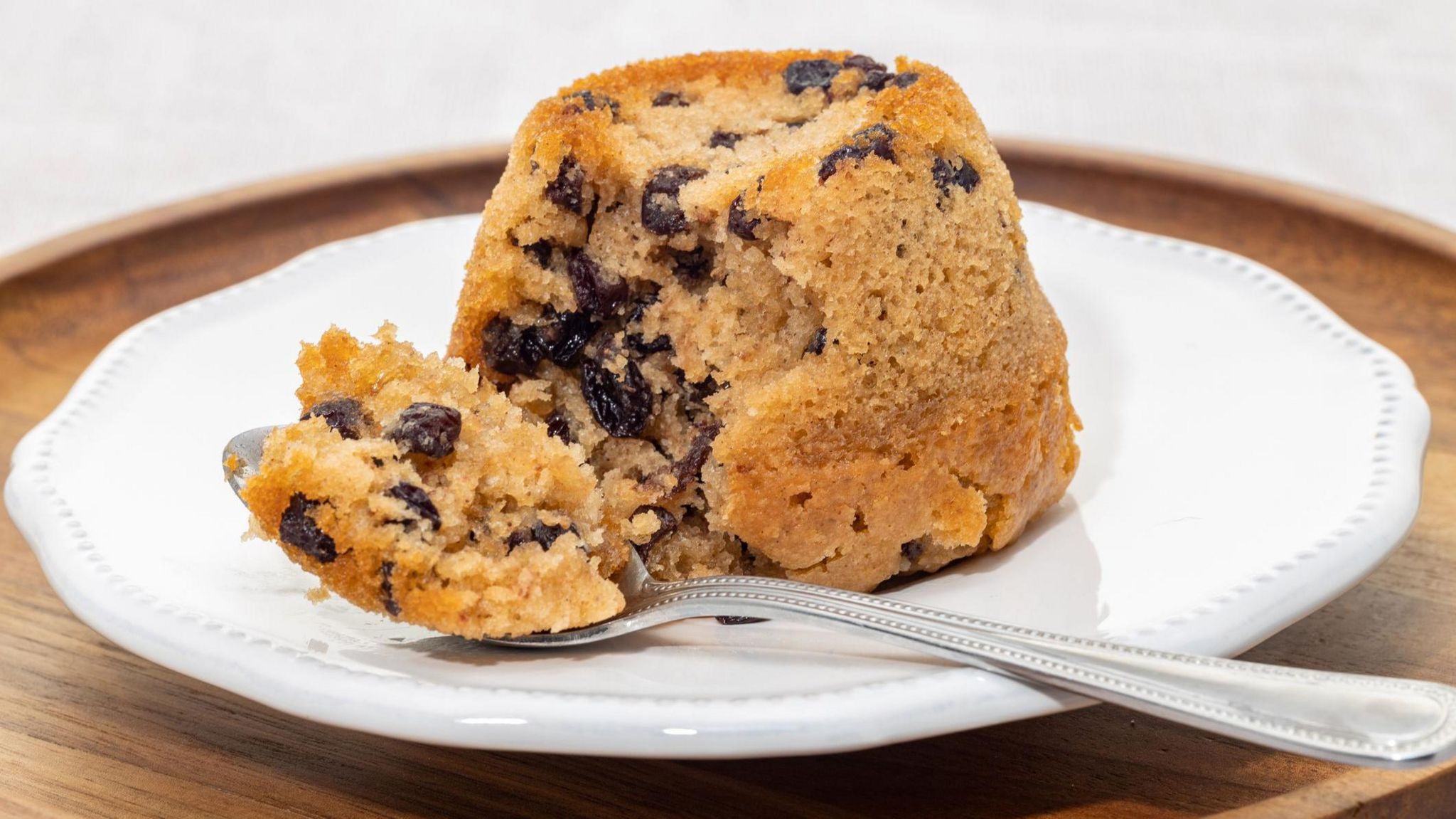 A photo of a classic British pudding called Spotted dick