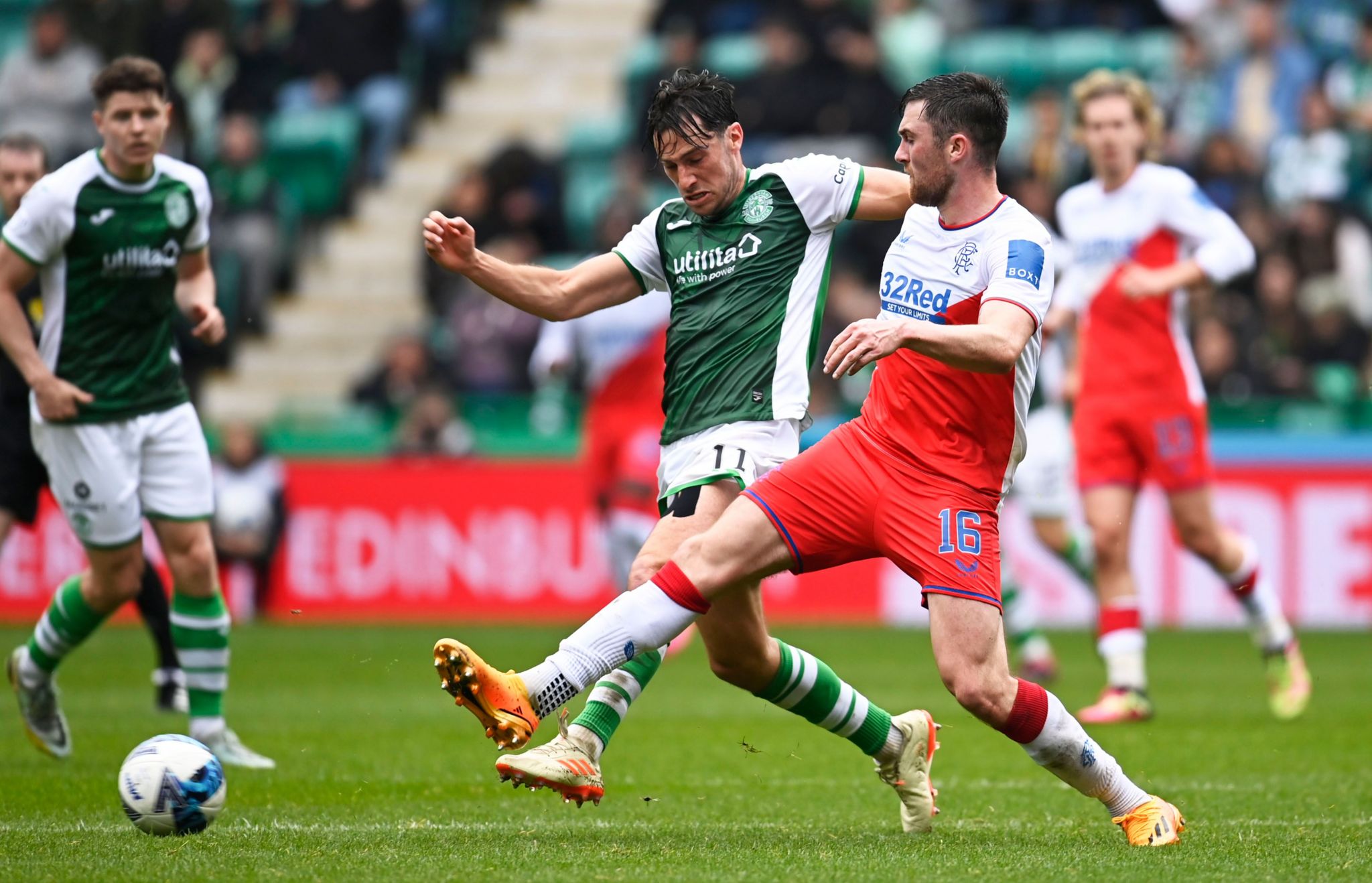 Rangers v Hibs - Team news - BBC Sport