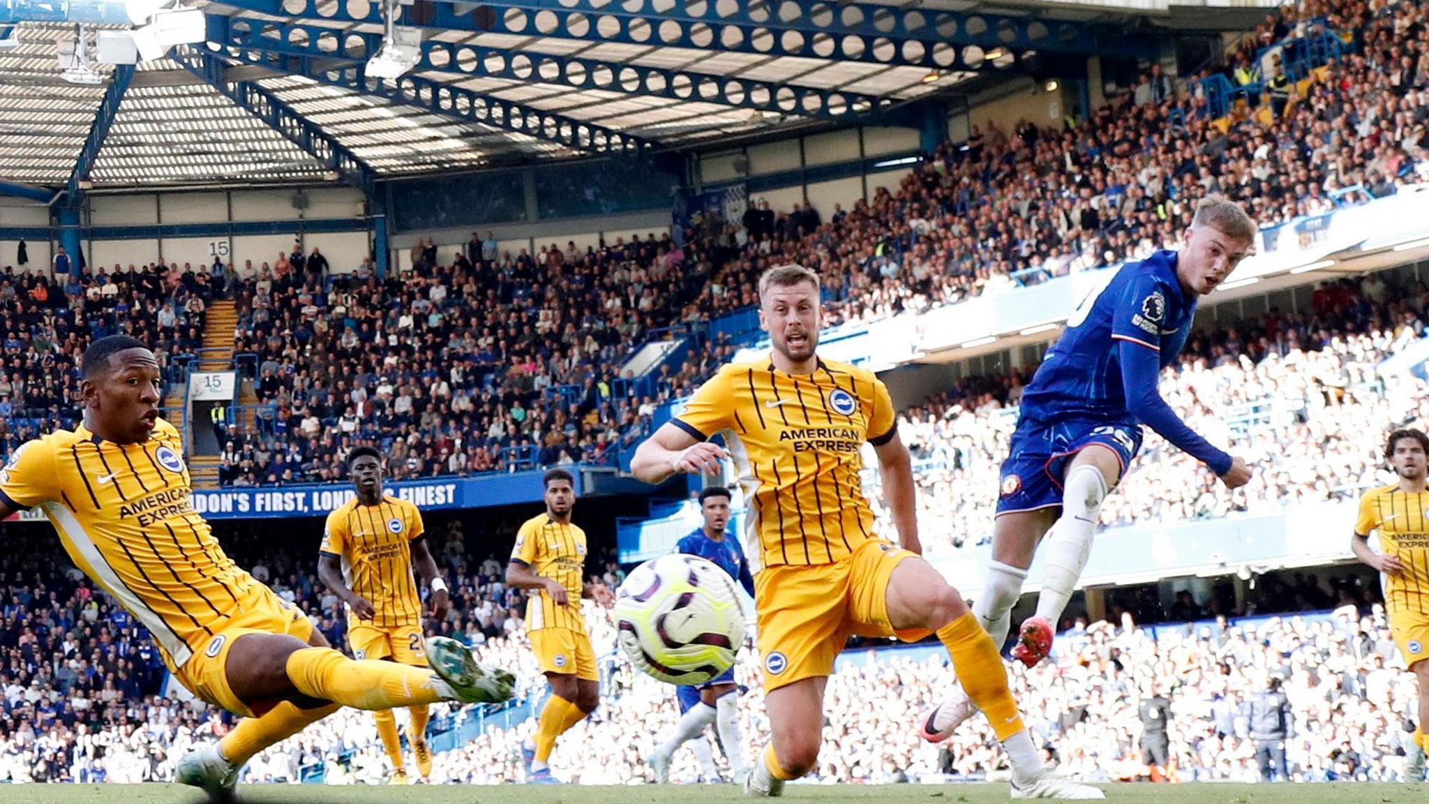 Cole Palmer strikes for Chelsea