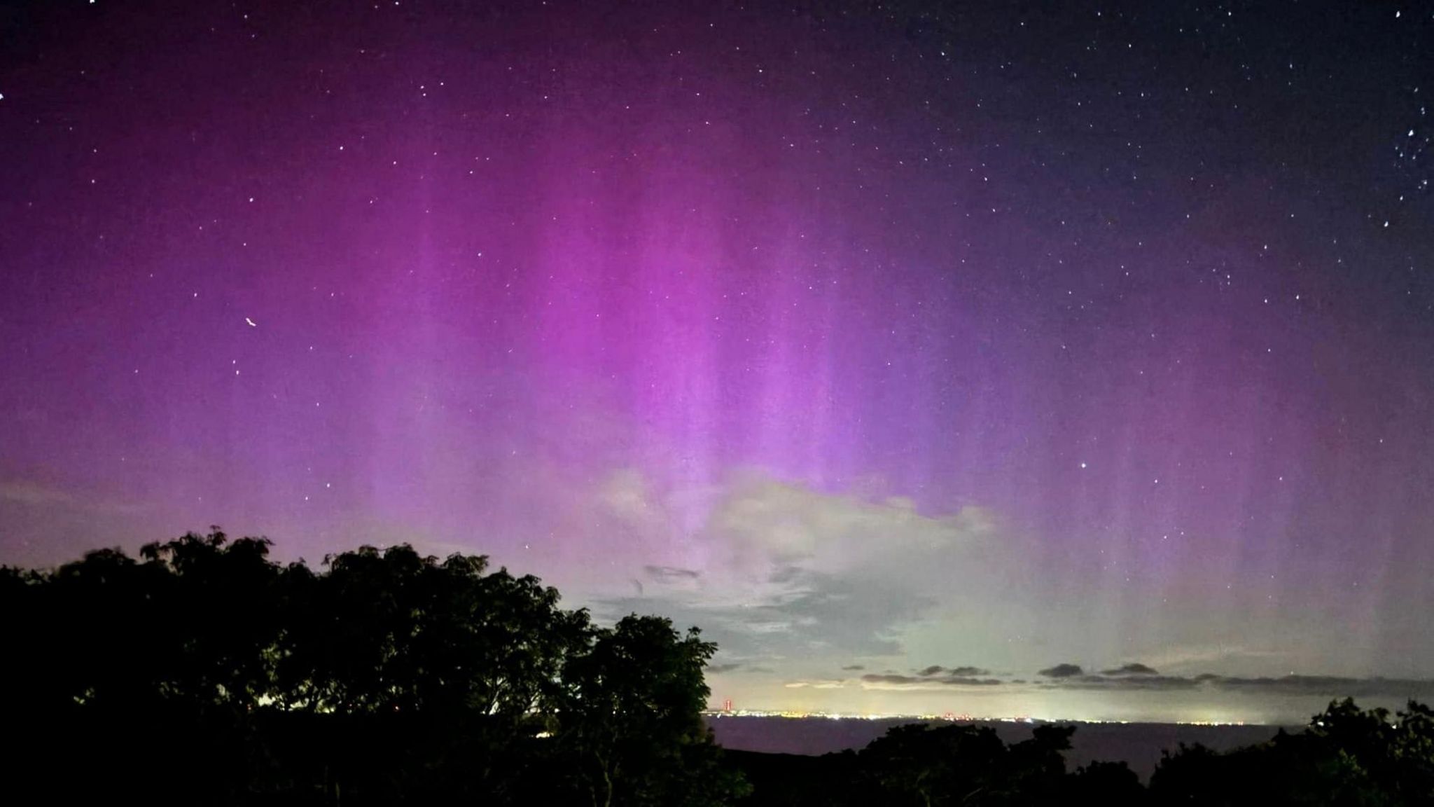 Purple and green skies over Watchet 