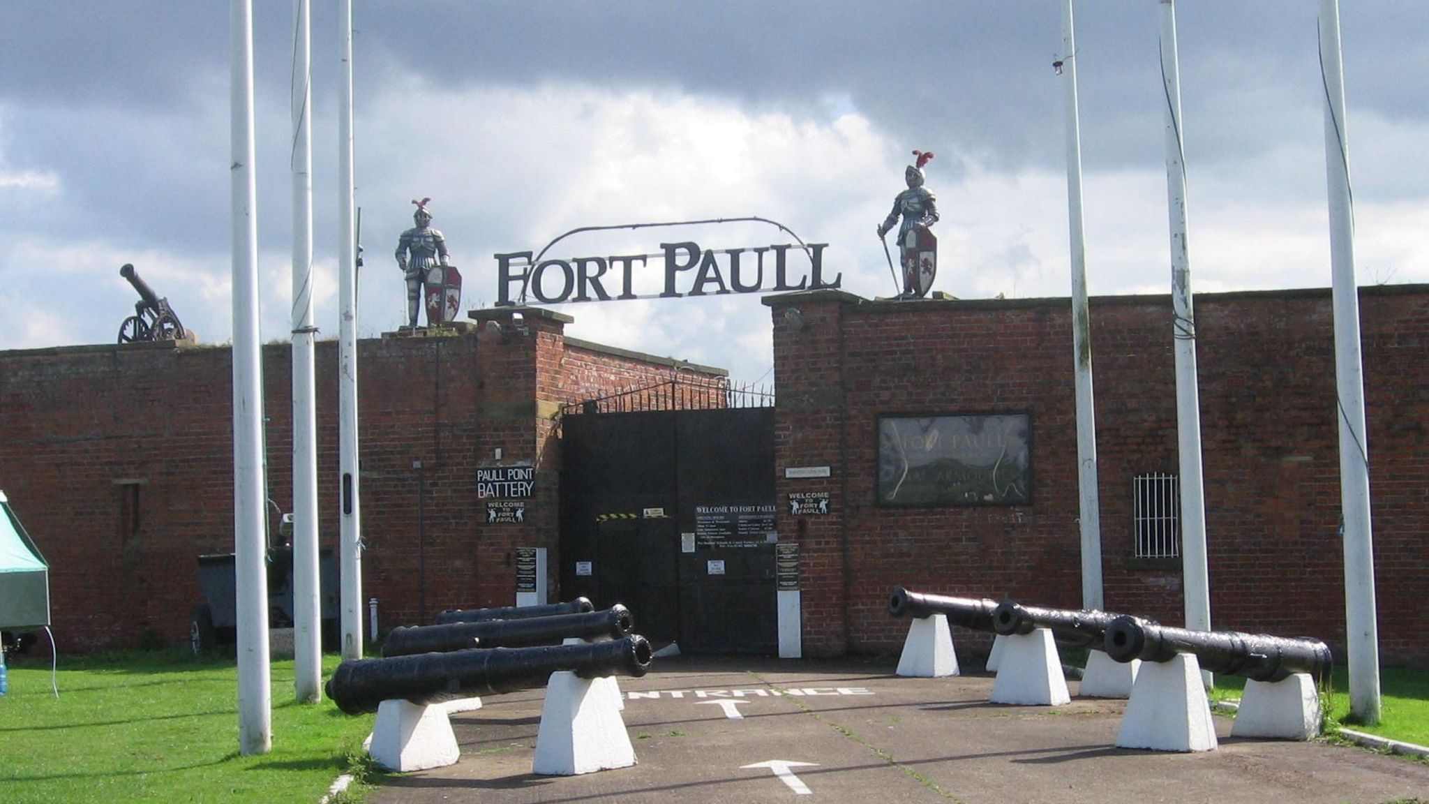 The gates at Fort Paull in Holderness