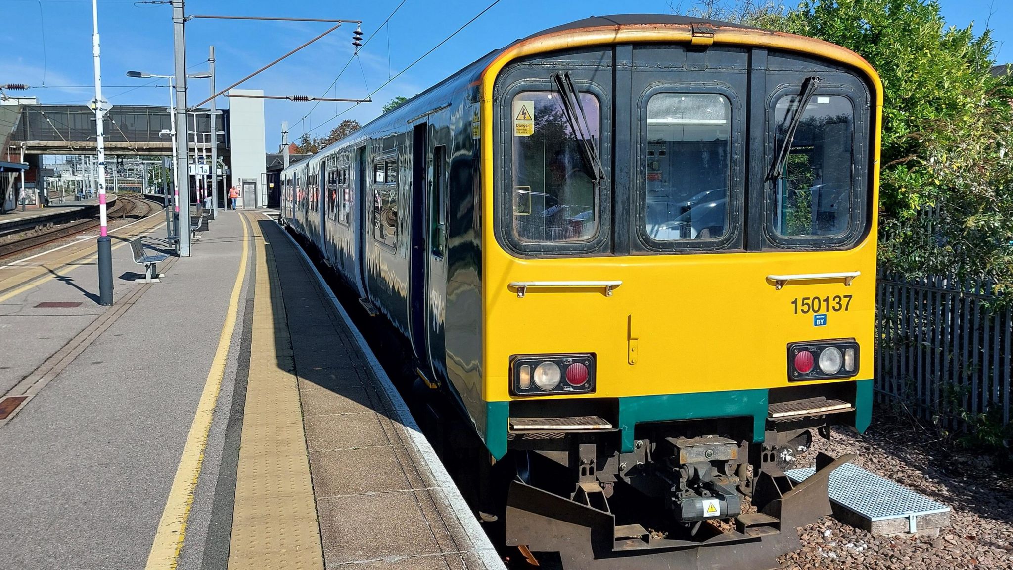 Unit 150137 pictured at Bedford station on a test run