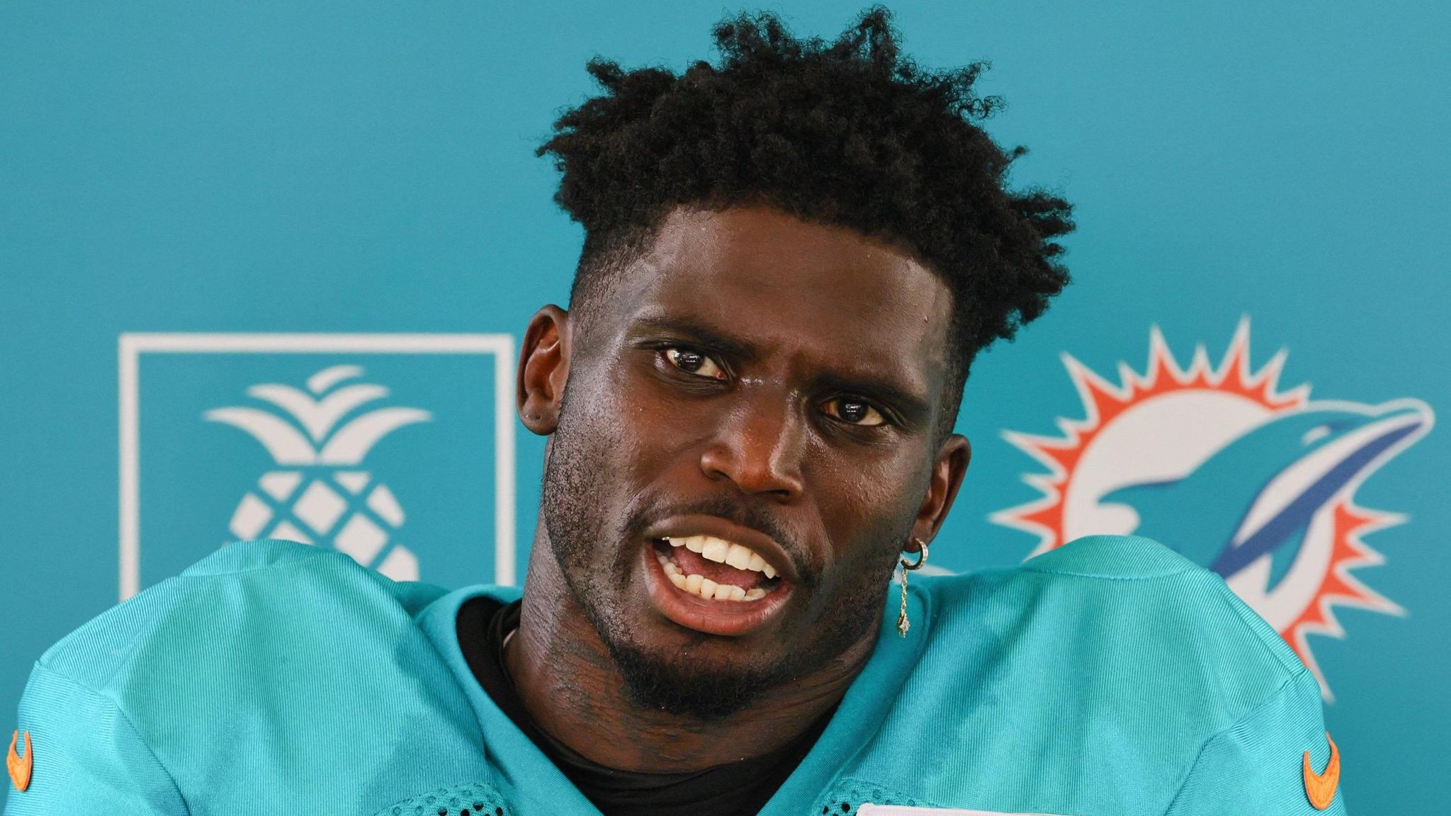 Miami Dolphins wide receiver Tyreek Hill