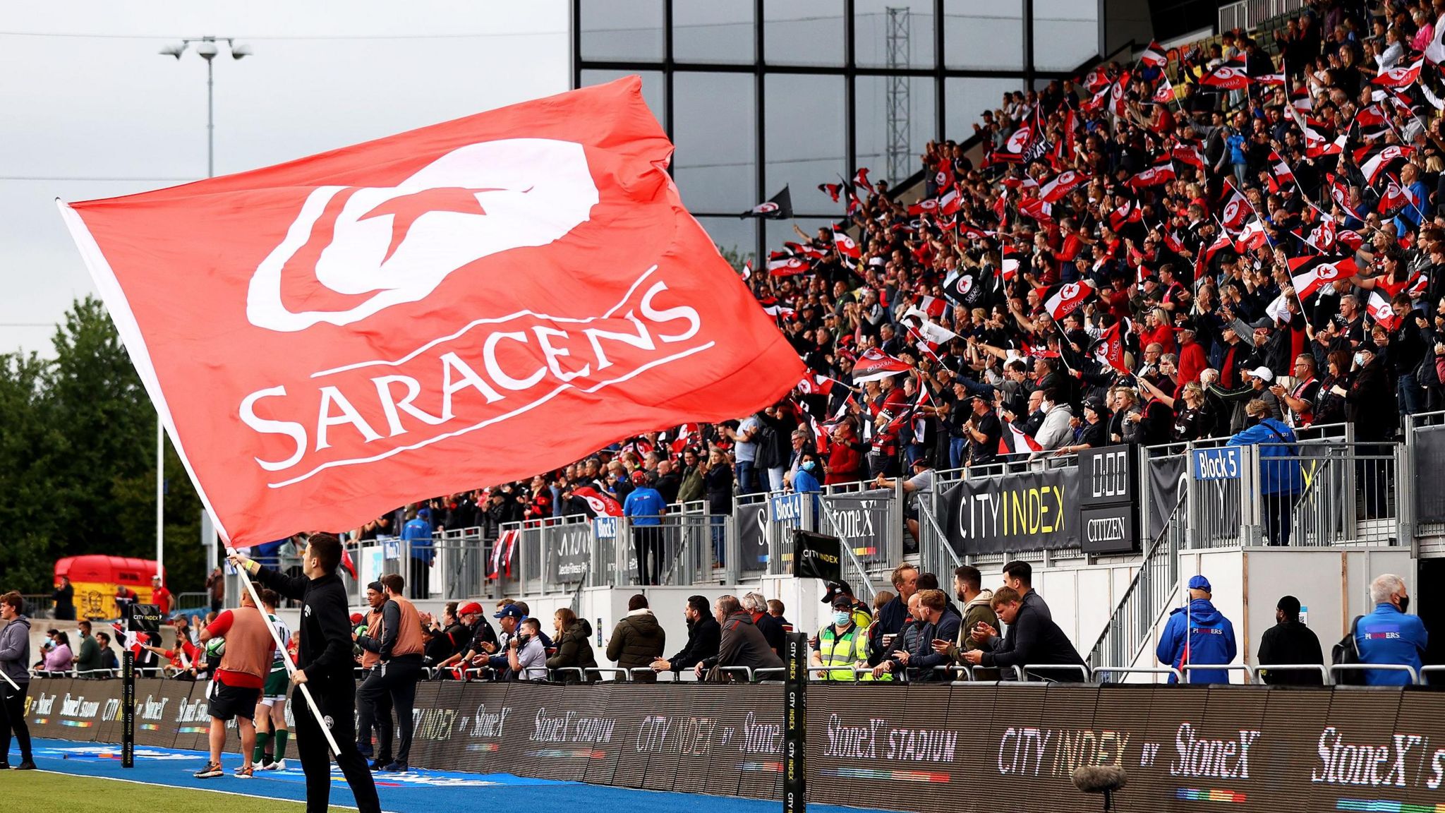 Saracens flag