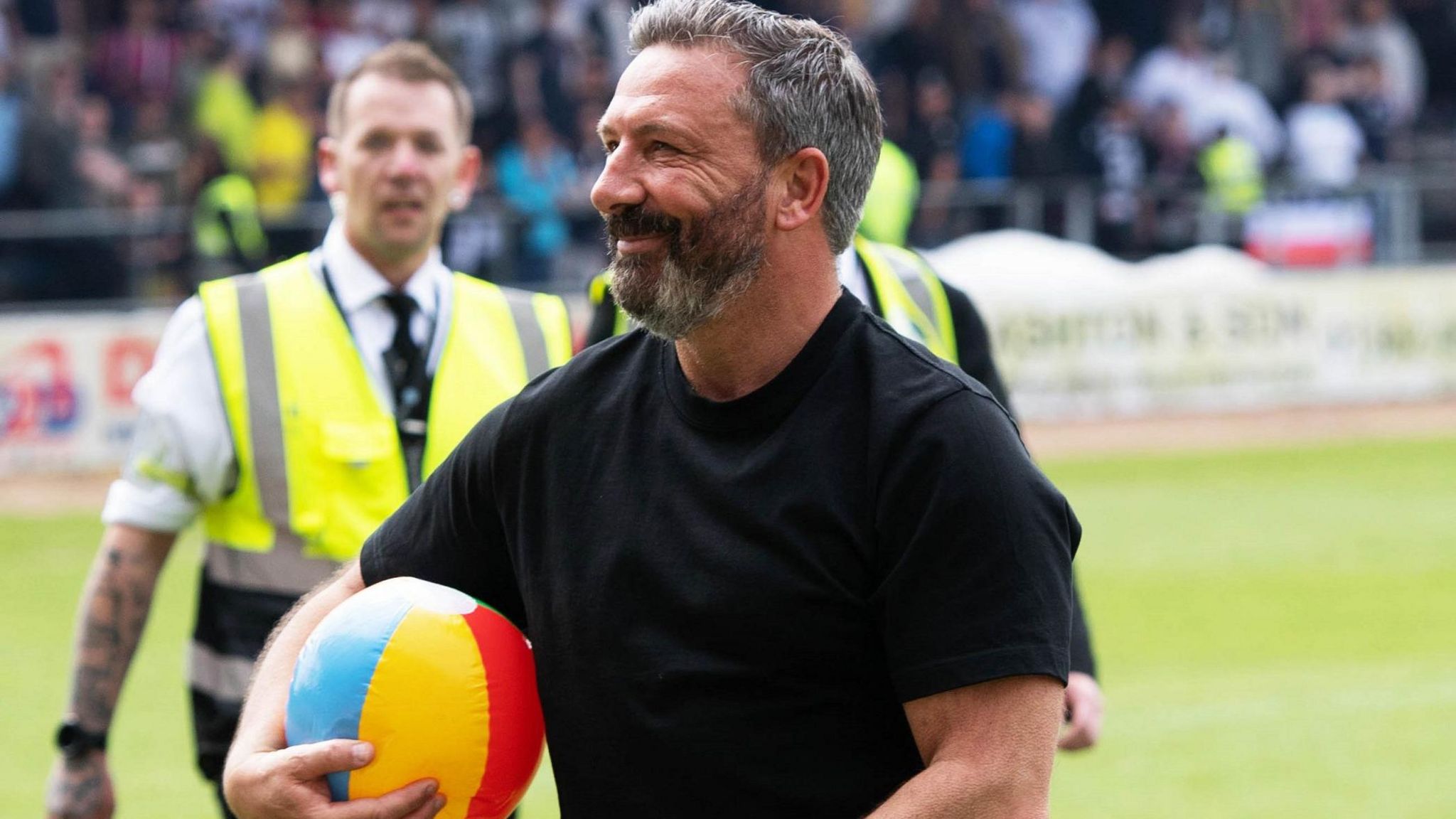 Kilmarnock manager Derek McInnes with a beach ball