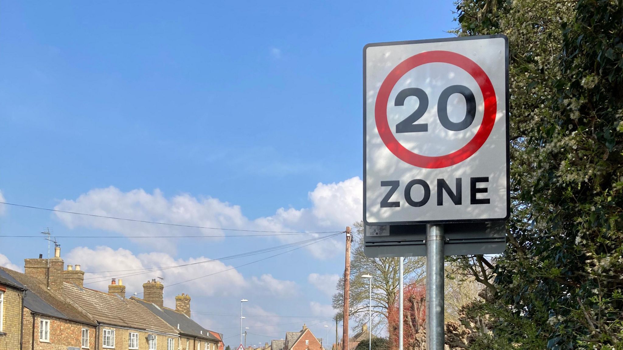 A 20mph sign in Ely, Cambridgeshire