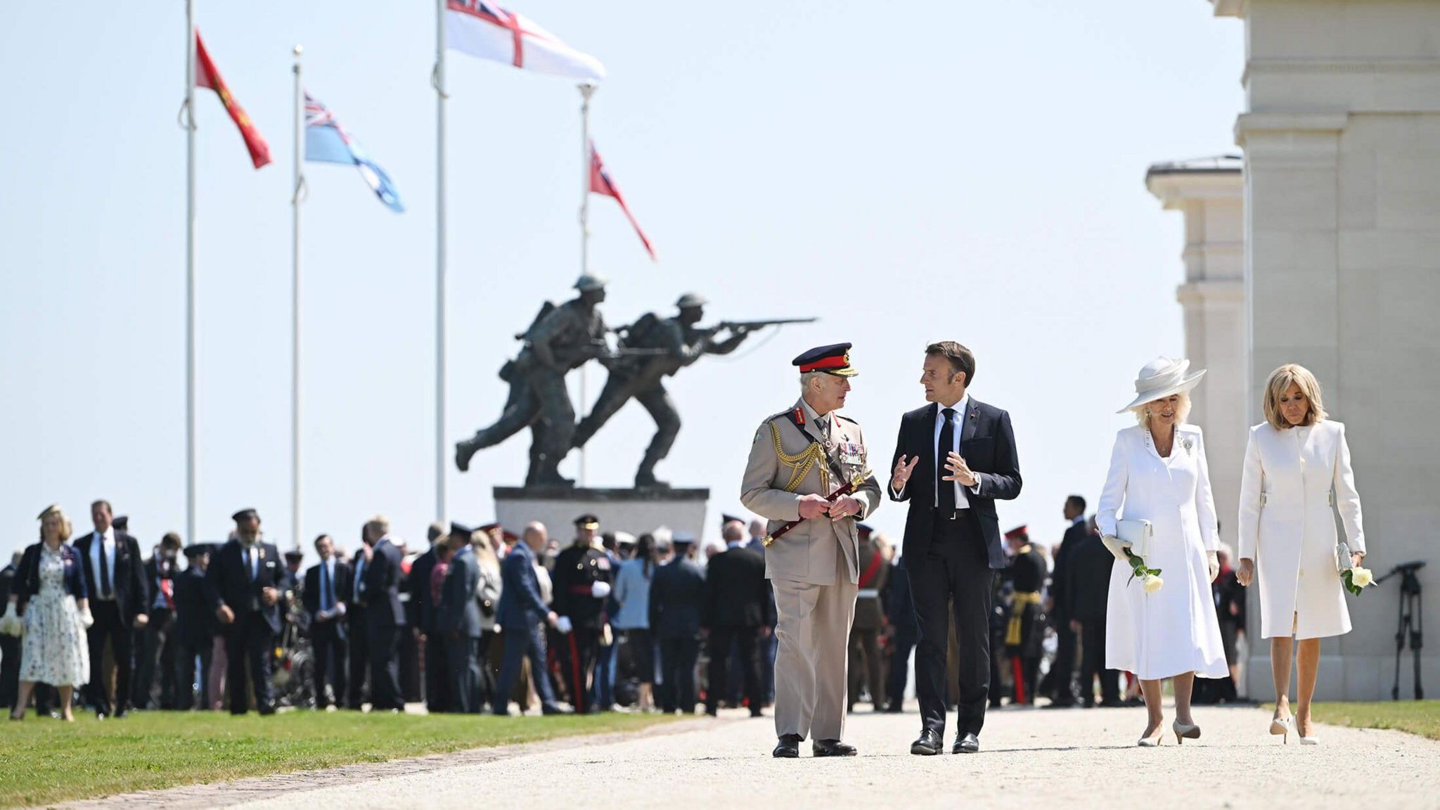 D-Day: 80th anniversary in pictures - BBC Newsround