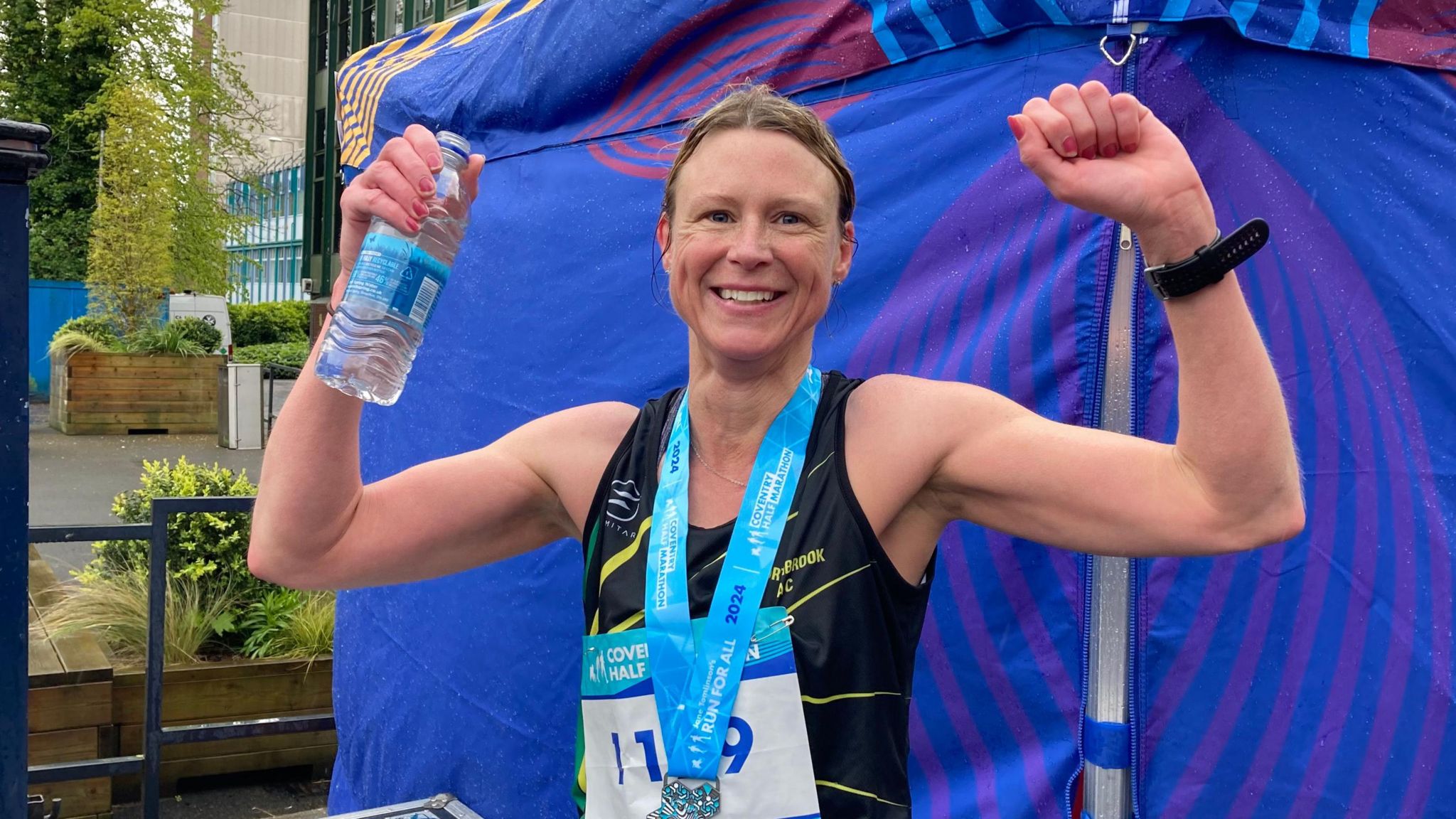 Coventry half marathon winner impressed by supportive crowd - BBC News