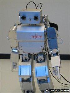 Brain-controlled robot (R. Chalodhorn)
