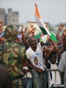 Gbagbo supporters at a rally in Abidjan, Ivory Coast (29 Dec 2010)