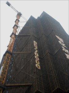 Wuhan skyscraper under construction