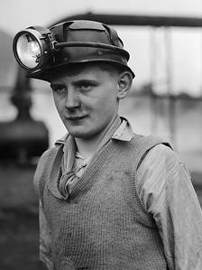 Geoff Charles photo of young boy at the Aberaman Miners' Training Centre, 1951