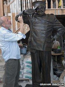 Graham Ibbeson working on Benny Hill statue