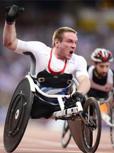 Parents Of Paralympian Mickey Bushell Hail 'incredible' Crowd - Bbc News