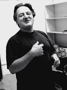 Simon Russell Beale in 2000