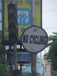 No cycling signs in Calcutta