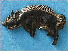 Boar badge found on the new Bosworth site