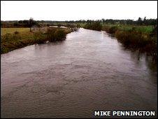River Isla. Copyright Mike Pennington and licensed for reuse under Creative Commons Licence