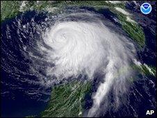 Hurricane Ike over the Gulf of Mexico, satellite image from September 2008