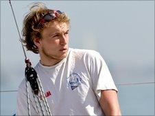 Cornwall's Robin Elsey aiming for Round Island win - BBC Sport