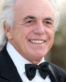 Peter Stringfellow backs Ukip in London council by-election - BBC News