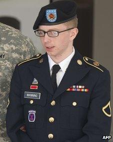 Bradley Manning leaves court in Fort Meade, Maryland on 29 November 2012