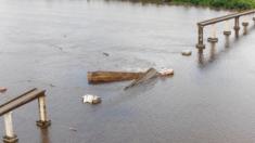 Bridge collape over the Moju RIver in Brazil's northern Pará state, April 2019