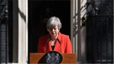 Bà Theresa May đọc diễn văn từ chức trước dinh thự thủ tướng Anh