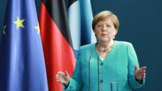 Thủ tướng Đức Angela Merkel trong cuộc họp báo hôm 2/7