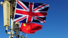 UK and Chinese flags
