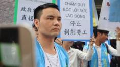 Anh Nguyễn Viết Ca, giờ là Phó Hội trưởng Công hội Di công Việt Nam tại Đài Loan tại một cuộc biểu tình phản đối môi giới hồi tháng 5/2019