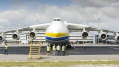 Транспортный самолет АН-225