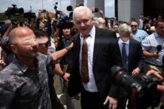 Pendiri Wikileaks resmi dibebaskan pengadilan AS setelah mengaku bersalah - Siapa Julian Assange dan apa isi kesepakatan yang membuat dia dibebaskan?