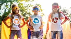 children-dressed-as-recycling-heros