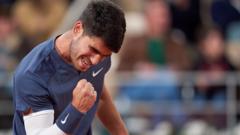 'I'm feeling like myself now' - Alcaraz cruises through