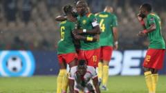 Vincent Aboubakar dey celebrate wit team mate