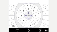 Раскладка TouchOne для смартфонов выстраивает весь алфавит по очередности, но компонует его в виде старомодного телефонного диска