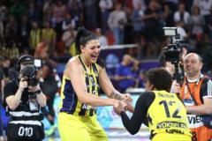 Fenerbahçe Alagöz, üst üste ikinci kez Avrupa şampiyonu oldu: 'Bu başarılarla kız çocuklarına ilham oluyorsak bu bir değerdir'