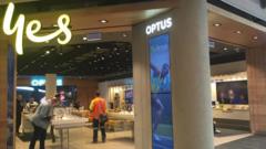 Фасад магазина Optus